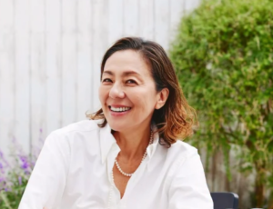 投稿についてもっと詳しく 【RIKACOの生き方】50代を自分らしく、しなやかに。飾らない「自然体」が支持される理由とは？